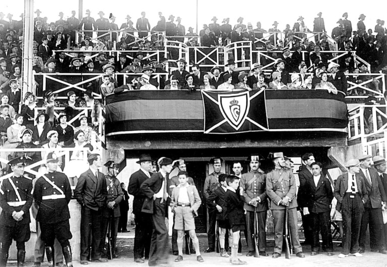 1928