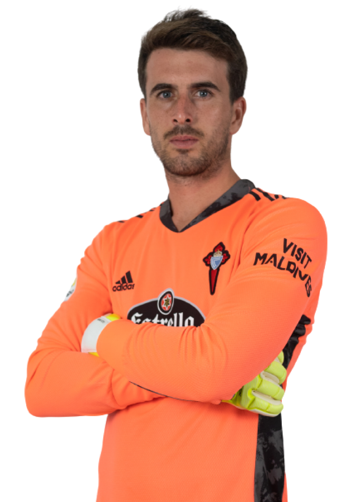 Imágen del jugador Iván Villar posando