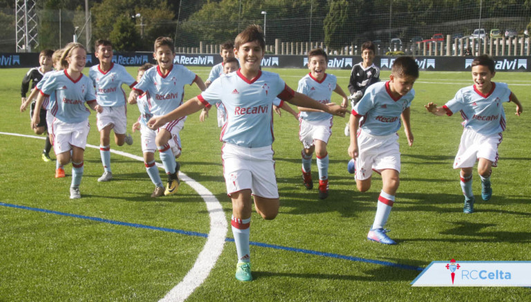 celebracion_cantera_celeste_canteira_madroa_celta_2017_2018.jpg