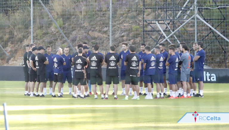 grupo-equipo-entrenamiento-madroa-2018.jpg