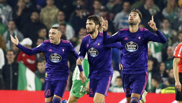 iago-aspas-okay-brais-mendez-betis-celta-benito-villamarin-liga-041118.jpg