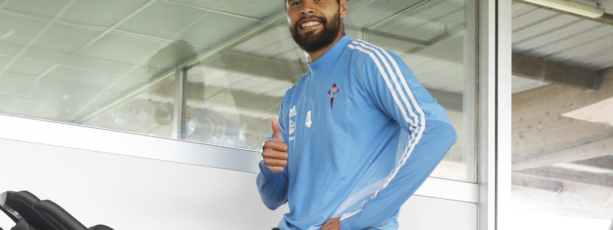 nestor-araujo-bicicleta-entrenamiento-madroa-2019.jpg