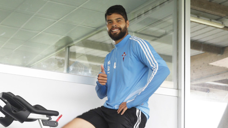 nestor-araujo-bicicleta-entrenamiento-madroa-2019.jpg